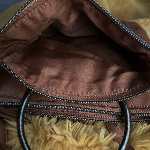 Tshirtsandjean Bags Crossbody Bag - Picture 4 of 7